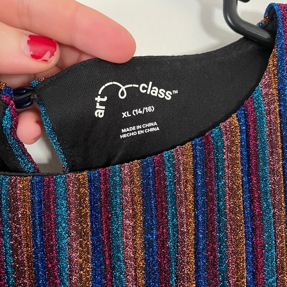 glitter top ✨ - Picture 2 of 3